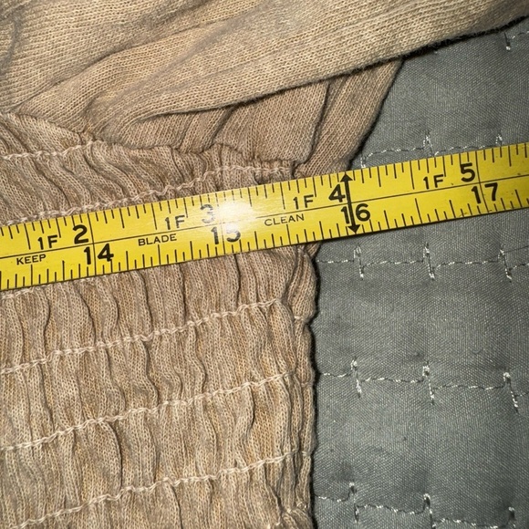 We the Free Puff Sleeve Smocked Top - light olivey green. VGUC Sz Med. - Picture 5 of 9